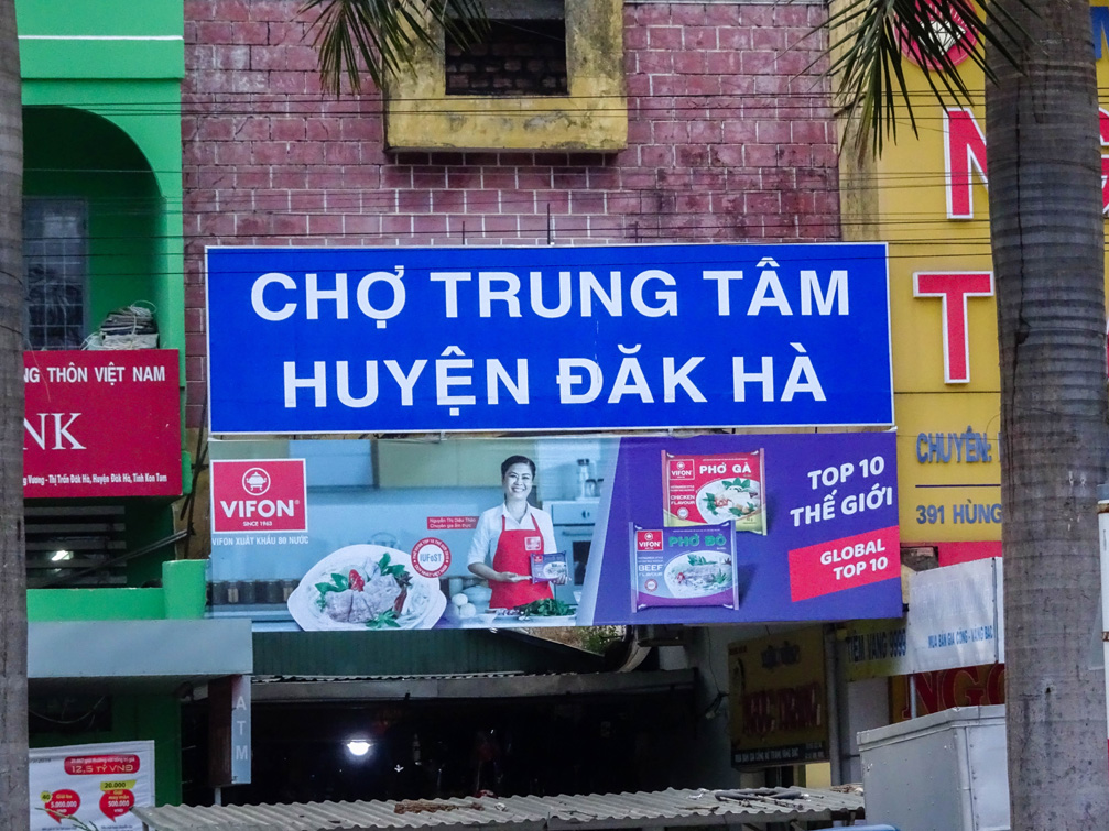 shop thời trang nam chợ trung tâm thương mại huyện đắk hà kon tum việt nam